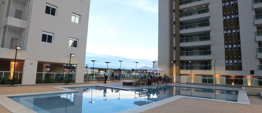 Piscina Condomínio